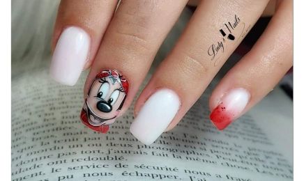 Lady's Nail & Cats Eyes : Institut de beauté à Savenès