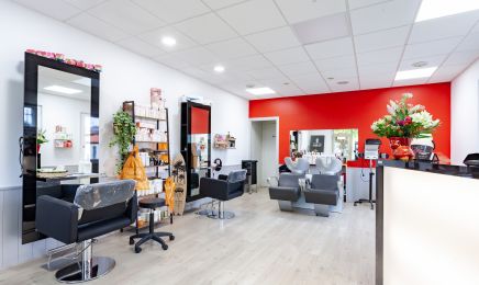 Les Ciseaux de Pauline  : Coiffeur à Vougy