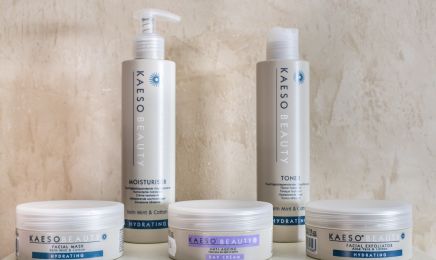 L’Écrin : Manucure à Vias