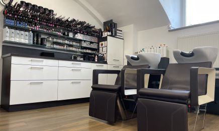 Friseur Balin Hair Kosmetik: Nagelstudio in Bamberg