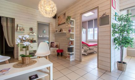 Institut de beauté Gaia : Manucure à Bazas