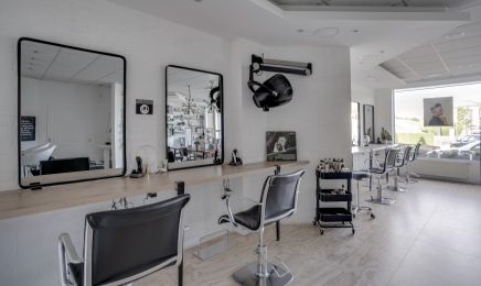 Céline F Créatrice en Coiffure : Coiffeur à Rémelfing