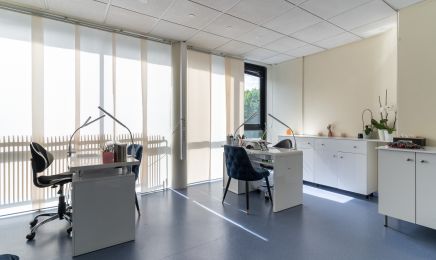 Victoria Nails : Institut de beauté à Cesson