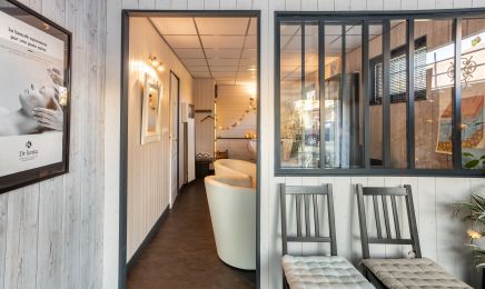 Kératothérapeute Margueret Claire : Institut de beauté à Marignier