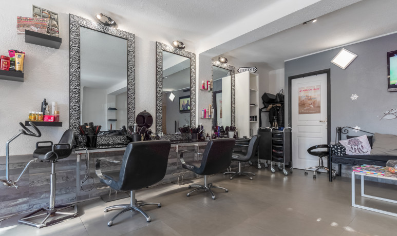 L Atelier Du Cheveu Coiffeur A Saint Victoret