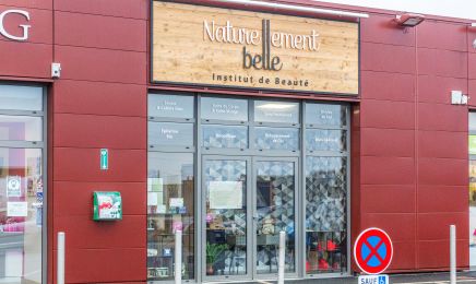 Naturellement belle : Manucure à Digosville