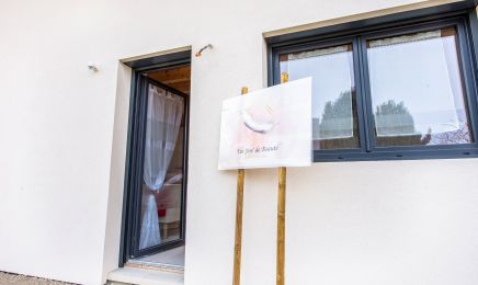 Un jess' de beaute : Manucure à Villaz
