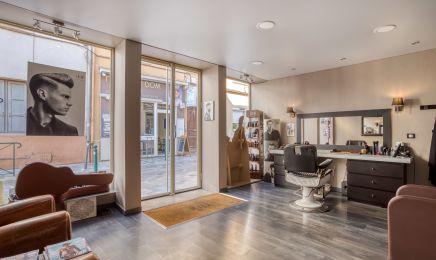 Figaro barber coiffeur homme barbier : Barbier à Fontaines-sur-Saône