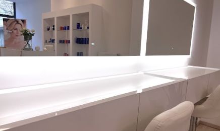 FIRDEVS COSMETIC: Kosmetikstudio in Hildesheim