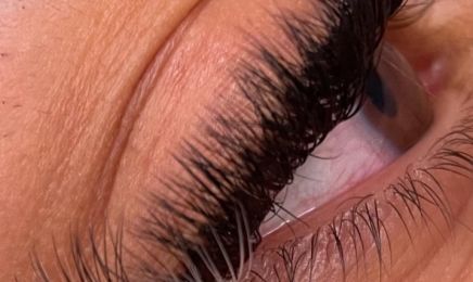 RL Cils : Institut de beauté à Toulon
