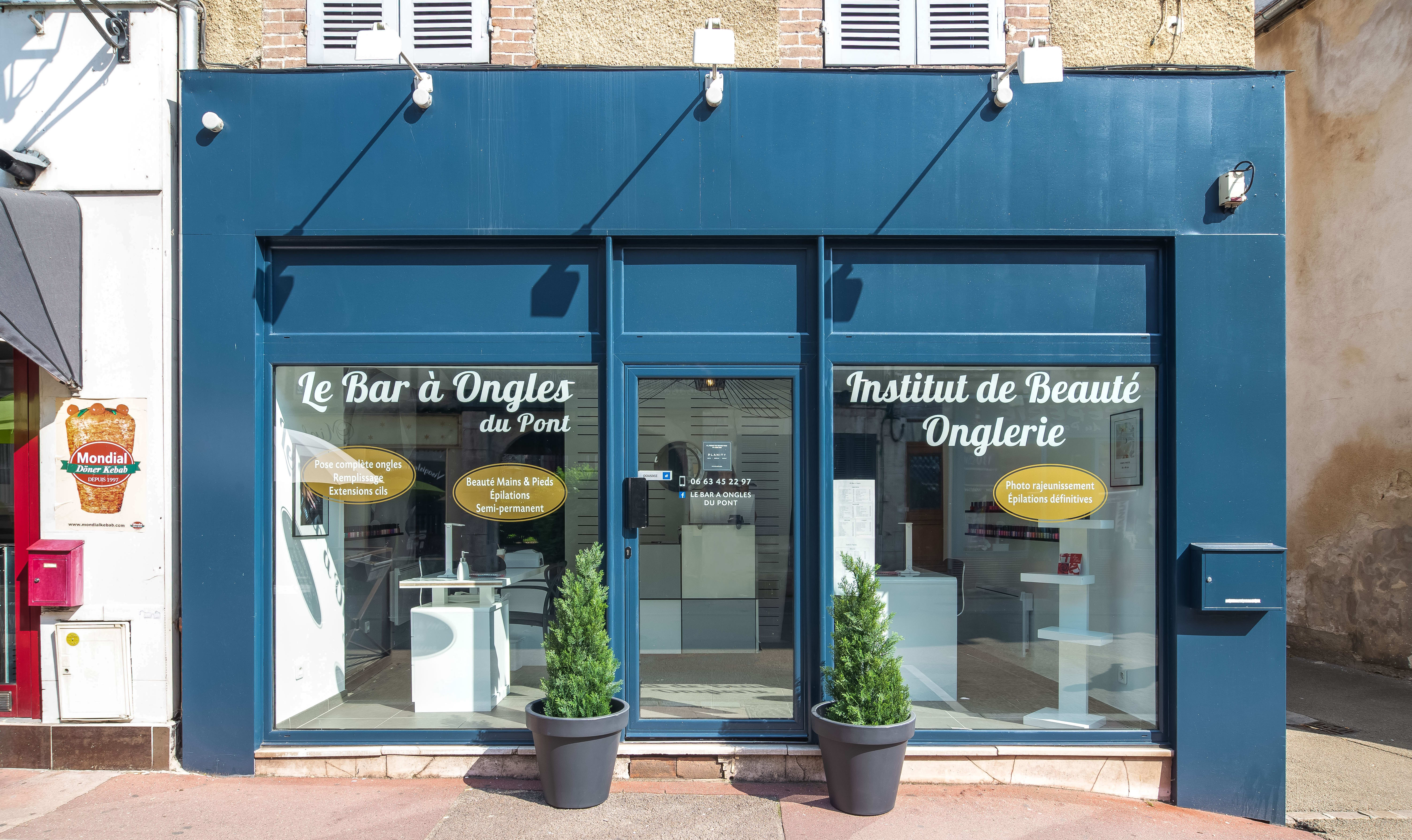 Le Bar à Ongle du Pont