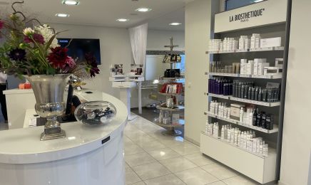 Die Haarprofis by Marina Liehm: Friseur in Lübbecke