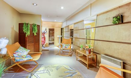 Institut Spa Cinq Mondes : Manucure à Vichy