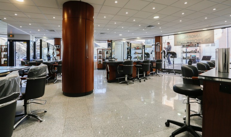 Francis L Rhod Brunoy Coiffeur A Brunoy