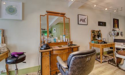L'atelier de paola  : Coiffeur à Dijon