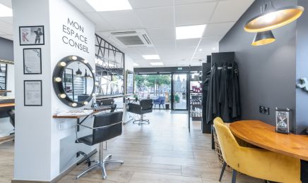Cadre d'art coiffure : Coiffeur à Sens-de-Bretagne