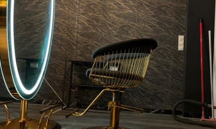 Gold Cut Friseursalon: Kosmetikstudio in Rottweil