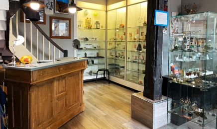 Tradinktion - Tattoo Piercing : Institut de beauté à Albi