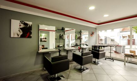 Revolution Hair : Coiffeur à Roncq