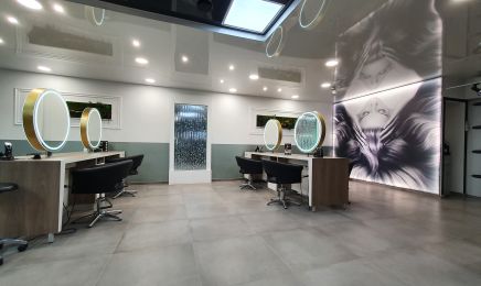 Face a face : Coiffeur à Limoux