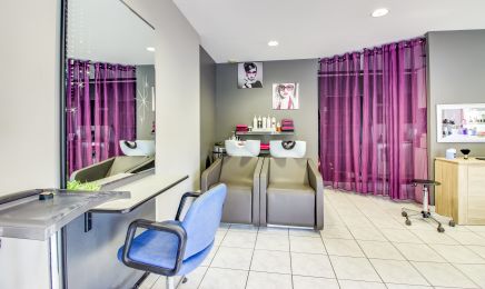Le 433 coiffure : Coiffeur à Montanay