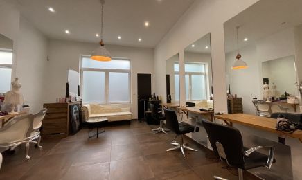 Rizzio Coiffure By Fabrizio Bellomo Rottier : Institut de beauté à Charleroi