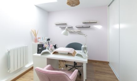 Vernis chez moi : Institut de beauté à Châteaugiron