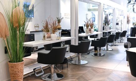 La Glamour Annalina‘s Hair & Beauty Salon : Nagelstudio in Wiesbaden