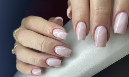 Morggy nails  : Manucure à Le Rove