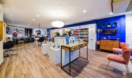 Les Saisons by Christian Noël  : Coiffeur à Caluire-et-Cuire