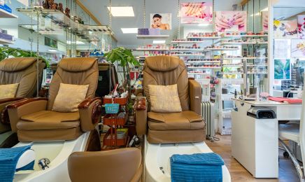 Jiviny Nails  : Manucure à Noisy-le-Grand