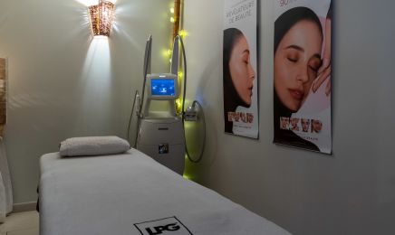 Mademoiselle Naturelle  : Manucure à Clapiers