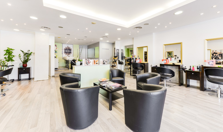 Les Filles De La Coiffure Coiffeur A Saint Alban