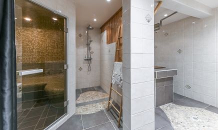 Esthetica Spa : Manucure à Sannois