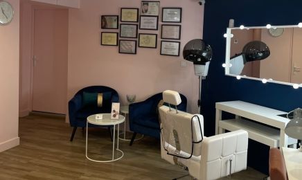 Hanene Beauté Création : Manucure à Vienne