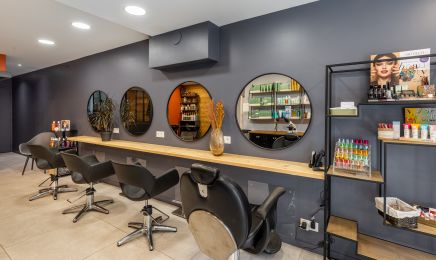 L'Atelier Coiffure et Ongles : Coiffeur à Cluny
