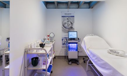 Clinique Esthetique Ferrère  : Coiffeur à Bordeaux