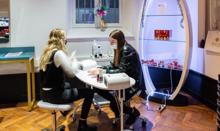 Beauty Store de l'École IBCBS By Régine Ferrère : Manucure à Chartres