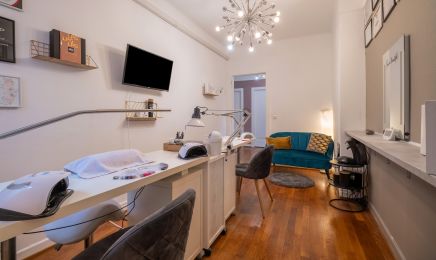  Julie Studio Beauté : Manucure à Thionville