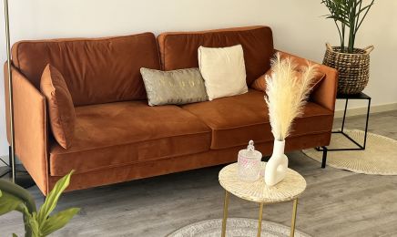 Cils MYK  : Manucure à Marseille