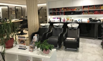 Lyse Helfer Institut de Beauté et Salon de Coiffure : Manucure à Plobsheim