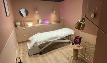 M. : Institut de beauté à Niort