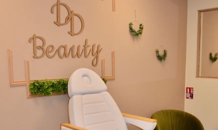 DD Beautyy : Coiffeur à Loos