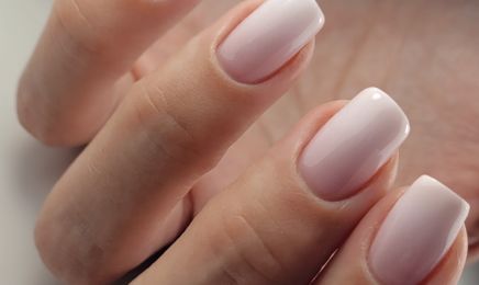 Utopia Nails : Manucure à Cannes