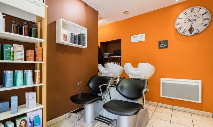 Belle hair Coiffure  : Barbier à Fougeré