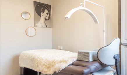 Autrement Coiffure & Beauté  : Coiffeur à Valence