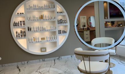 Les doigts d'or d'Élodie & Oya Esthétique  : Coiffeur à Toulouse