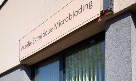 Aurélie Esthétique Microblading : Coiffeur à Annecy