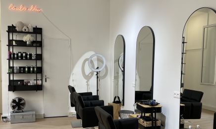 Salon Loulouliss - Expert Lissage Paris : Coiffeur à Paris