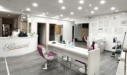 Glamorous - Hair & Beauty: Kosmetikstudio in Neutraubling